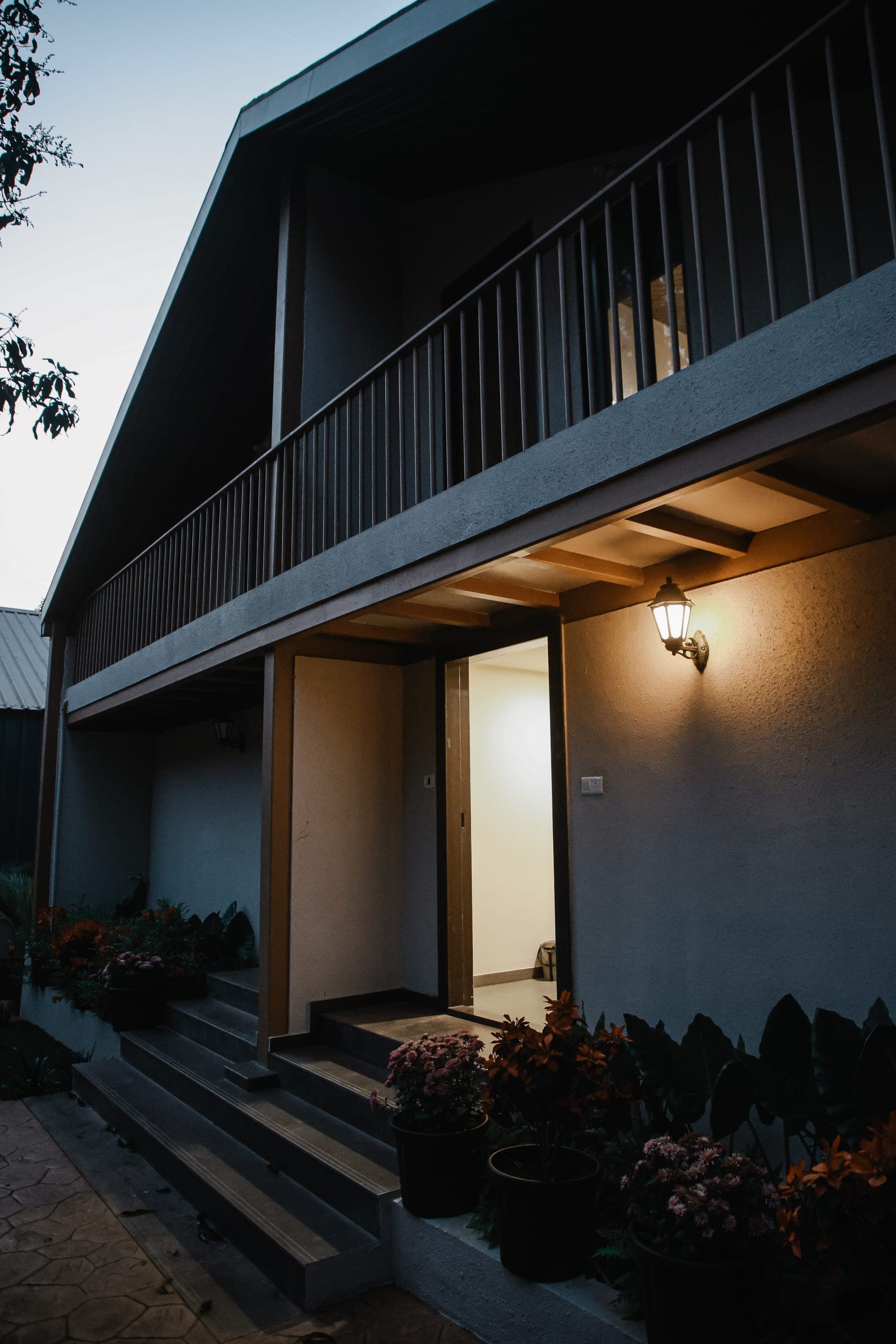 Couple Cottage detail gallery 2